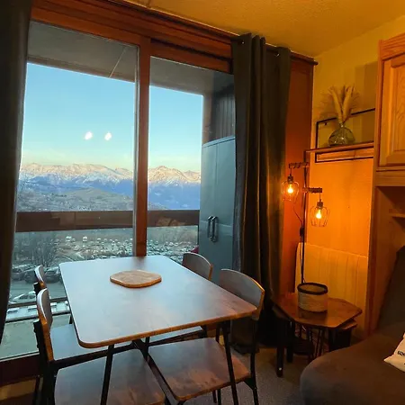 Appartement Confort Pied Des Pistes Avec Balcon Et Wifi *